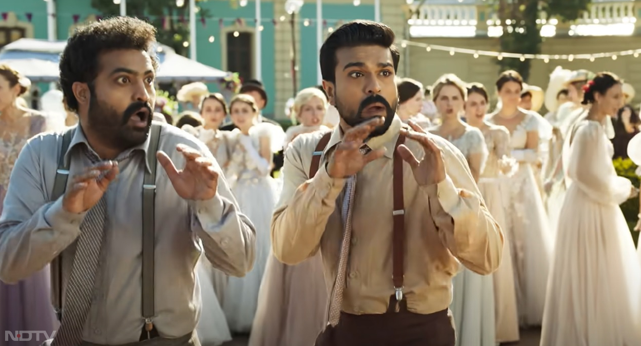 नाटू-नाटू गीत की लोकप्रियता का आलम है कि यह गाना लगभग 9 इंटरनेशनल अवॉर्ड्स के लिए नॉमिनेट हो चुका है, जिनमें से ज्&zwj;यादातर अवॉर्ड्स पर इस गाने ने कब्&zwj;जा जमाया है। ऑस्&zwj;कर 2023 जीतने से पहले नाटू-नाटू को पिछले महीने पॉपुलर गोल्&zwj;डन ग्&zwj;लोब अवॉर्ड्स (Golden Globe Awards) से सम्&zwj;मानित किया गया था। इस गाने ने बेस्&zwj;ट ओरिजनल सॉन्&zwj;ग का खिताब अपने नाम किया था। यह अवॉर्ड हॉलीवुड फॉरन प्रेस असोसिएशन की ओर से दिए जाते हैं, जिनकी शुरुआत साल 1943 में हुई थी।