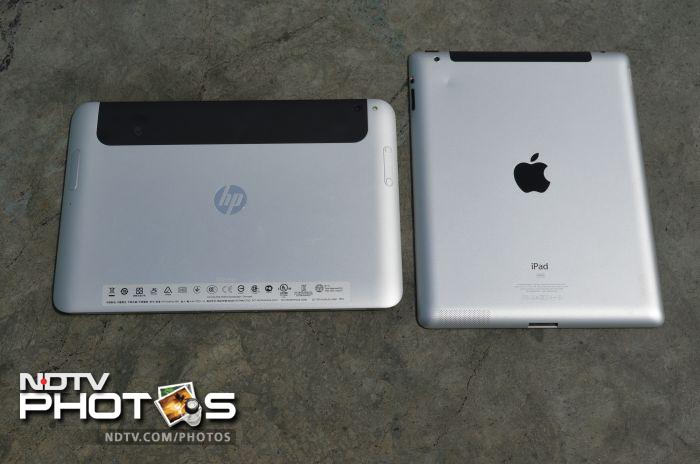 HP ElitePad 900(Left)<br />
Apple iPad (right)