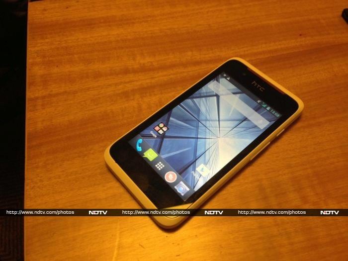 HTC Desire 210 Dual SIM hands on
