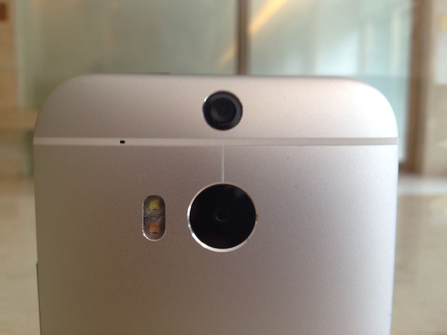 HTC One (M8): First look