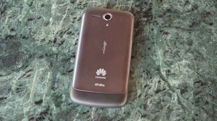 This smartphones comes with FM Radio and 512MB of RAM.