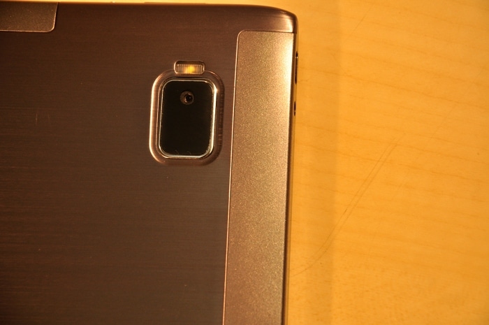 Iconia Tab features a gun-metal finish back that houses a 5-megapixel camera and LED flash that can also shoot HD video at 720p resolution. (Photo : Harshit Walia)