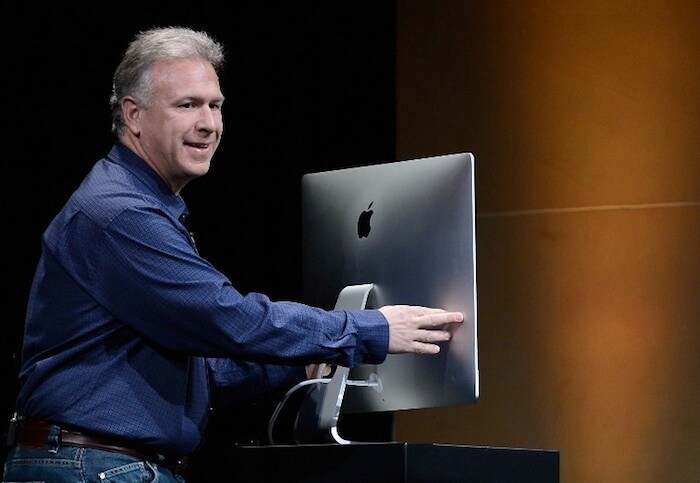 Apple has introduced a new iMac, that is just 5mm thick on the side.