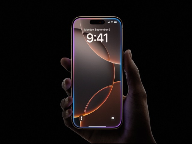 iPhone 16 Pro Max की गिरी कीमत, 15,700 रुपये सस्ता खरीदें
