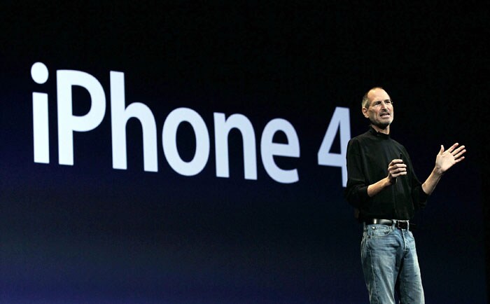 In addition, iPhone 4 will have a front-facing camera, microSIM, camera with LED flash, headset, and a second mic for noise cancellation. In what Jobs described as 'brilliant engineering' the stainless steel band around the new handset has been used as part of the antenna system. "Stainless steel for strength. Glass on the front and back. Integrated antennas, and extraordinary build quality," this is how Jobs summed up the iPhone's new look. (Photo: AFP)