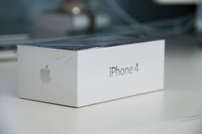 iPhone 4 launches in India