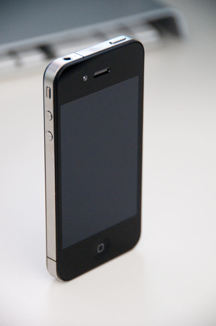 Exclusive: First pics of iPhone 4 (Images) | Gadgets 360