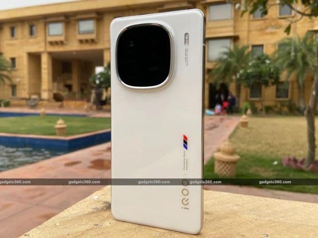 Photo : iQoo 12 With Snapdragon 8 Gen 3 SoC Debuts in India: All You Need to Know
