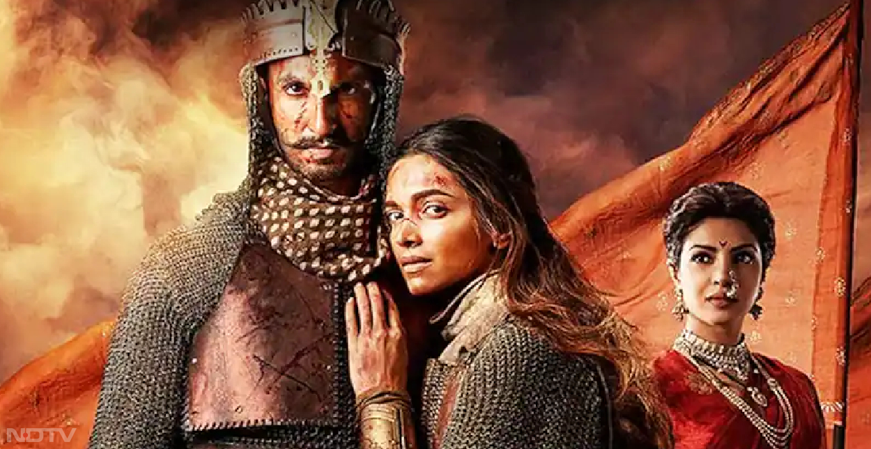 संजय लीला भंसाली की फ‍िल्‍म बाजीराव मस्तानी भी जियो सिनेमा पर मुफ्त में देखी जा सकती है। फ‍िल्‍म में रणवीर सिंह और दीपिका पादुकोण मुख्‍य भूमिका में हैं। 2015 में रिलीज हुई इस फ‍िल्‍म ने 350 करोड़ रुपये से  ऊपर का कारोबार किया था। प्रियंका चोपड़ा भी इस फ‍िल्‍म में हैं। उन्‍होंने बाजीराव की पहली पत्नी का किरदार न‍िभाया है। यह मराठा युग की प्रेम कहानी है। फ‍िल्‍म को समीक्षकों के साथ-साथ दर्शकों ने भी पसंद किया था।