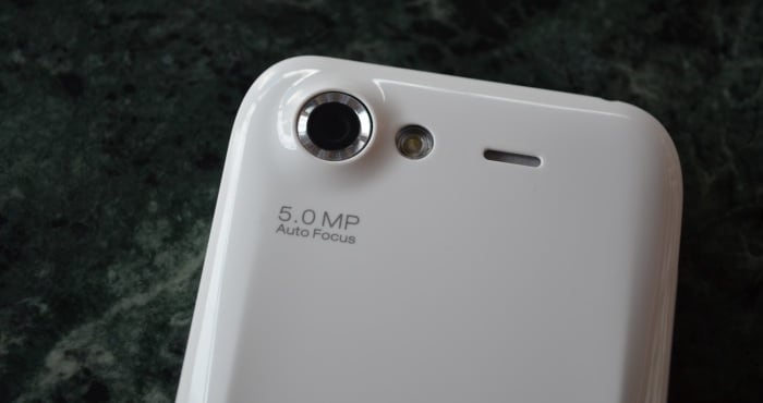 The smartphone comes with a 5 megapixel camera on-board with LED flash.