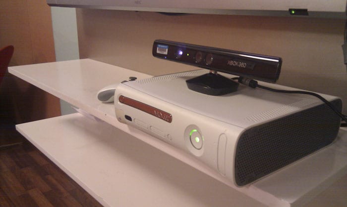 Gadget Guru gets a first look at the Beta build of Microsoft's revolutionary gaming accessory; the Kinect. (Photo: Sameer Mitha)