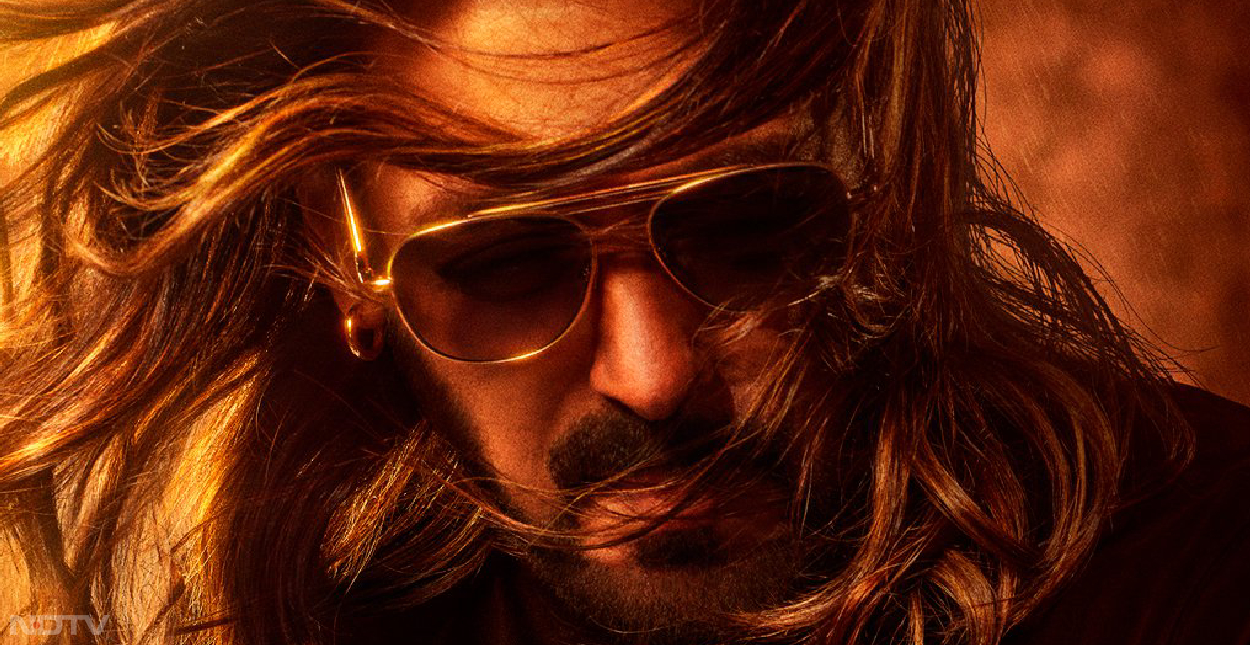 Salman Khan Films ने अपने ऑफ&zwj;िशियल YouTube चैनल पर बीते सोमवार Kisi Ka Bhai Kisi Ki Jaan फिल्म का ट्रेलर रिलीज किया था। 6 दिनों में इस ट्रेलर को 4 करोड़ से ज्&zwj;यादा व्&zwj;यूज मिल चुके हैं। यह यूट्यूब पर ट्रेंड भी कर रहा है। बात करें भारत में एडवांस टिकटों की बुकिंग की, तो यह अभी शुरू ही हुई है। दिल्&zwj;ली-एनसीआर के कई सिनेमाघरों में हमें फ&zwj;िल्&zwj;म के टिकट खाली दिखाई दिए हैं। हालांकि माना जा रहा है कि टिकट जल्&zwj;दी बुक हो सकते हैं, क्&zwj;योंकि फ&zwj;िल्&zwj;म ईद पर रिलीज हो रही है।