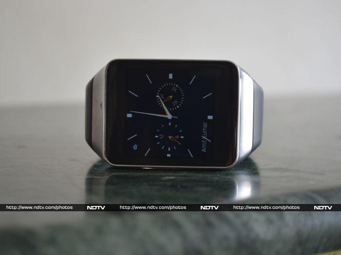 Stay tuned for a detailed review of Samsung Gear Live, LG G Watch and Android Wear.