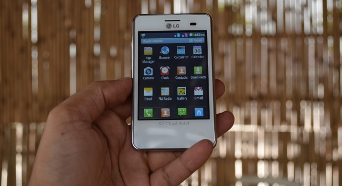 LG Optimus L3 dual is a part of company's L-Style series, but is significantly different looking from other phones in the series.