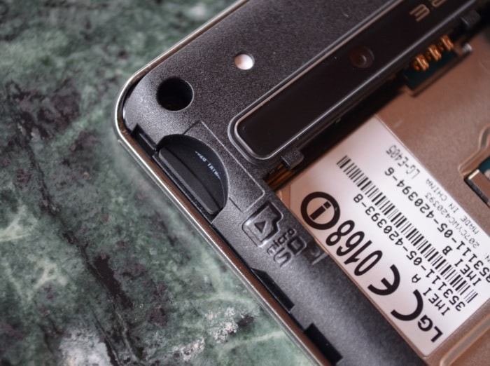 Among other specifications are 384MB RAM, 1GB of internal storage and microSD card support.