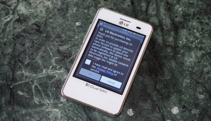 It also comes with 1500 mAh battery.