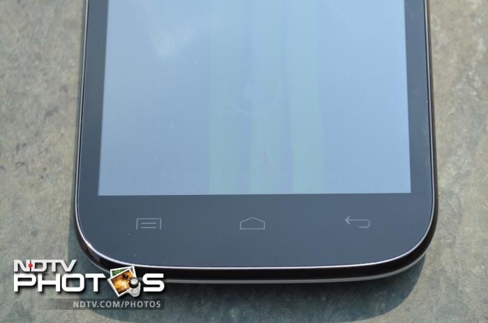 The phone features three capacitive touch buttons.