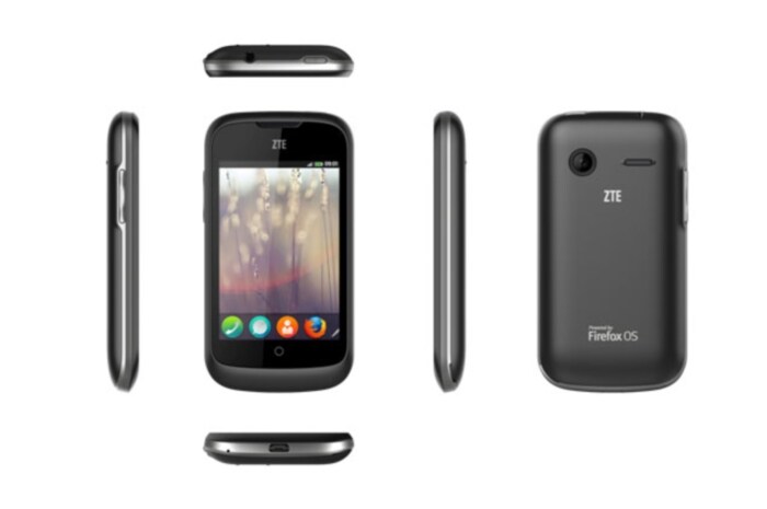 Firefox OS-powered smartphone ZTE Open features a 3.5-inch screen with HVGA display, 1GHZ processor, 256MB of RAM, 512MB of internal storage and packs in 1,200mAh battery.