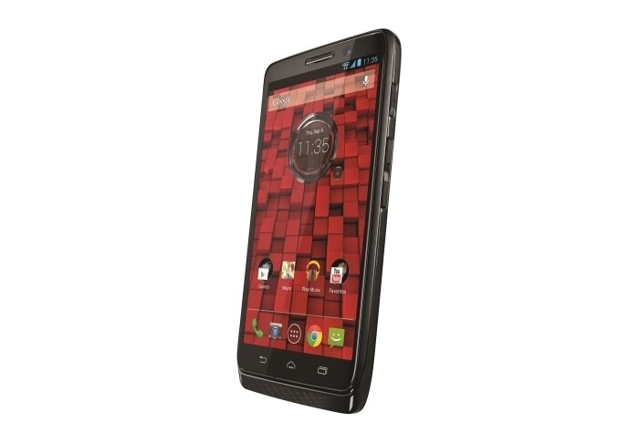 <a href="http://gadgets.ndtv.com/motorola-droid-mini-944">Motorola Droid Mini</a> sports a 4.3-inch Super AMOLED display with a resolution of 720x1080 pixels and comes with a pixel density of 342PPI.<br />
<a href="http://gadgets.ndtv.com/mobiles/news/motorola-droid-ultra-droid-mini-and-droid-maxx-smartphones-launched-in-the-us-396347">Read more</a>