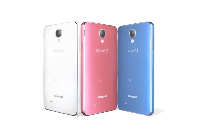 <a href="http://gadgets.ndtv.com/samsung-galaxy-j-1073">Samsung Galaxy J</a> features a 5-inch full-HD Super AMOLED display and is powered by 2.3GHz quad-core Snapdragon 800 (MSM8974) processor.<br />

<a href="http://gadgets.ndtv.com/mobiles/news/samsung-galaxy-j-with-5-inch-full-hd-display-android-43-unveiled-430448">Read more</a>