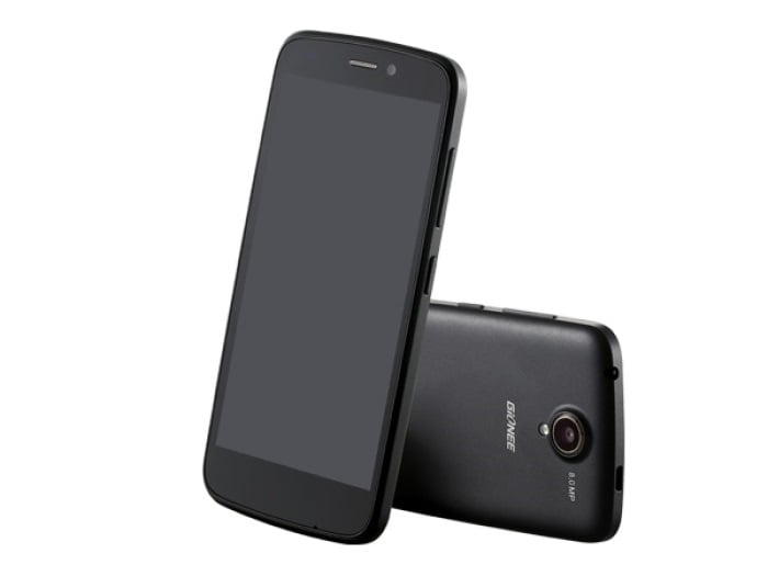 <a href="http://gadgets.ndtv.com/gionee-ctrl-v5-1572">Gionee CTRL V5</a> runs Android 4.2 Jelly Bean out-of-the-box and features a 4.7-inch qHD IPS display.
<br />

<a href="http://gadgets.ndtv.com/mobiles/news/gionee-ctrl-v5-with-47-inch-display-quad-core-cpu-launched-at-rs-12999-515773">Read more</a>