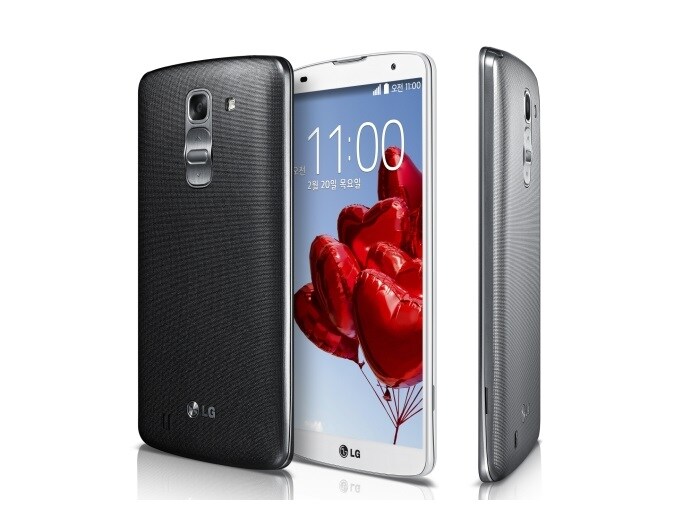 <a href="http://gadgets.ndtv.com/lg-g-pro-2-1276">LG G Pro 2</a> boasts a 5.9-inch screen, bigger than the 5.5 inch screen of the previous model and one of the biggest on the market.

<br />

<a href="http://gadgets.ndtv.com/mobiles/news/lg-g-pro-2-with-59-inch-full-hd-display-android-44-now-available-in-korea-486359">Read more</a>