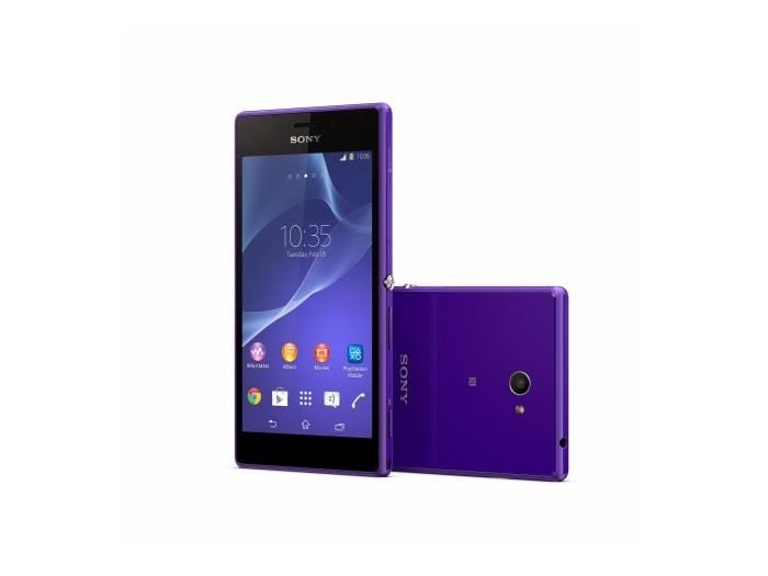 <a href="http://gadgets.ndtv.com/sony-xperia-m2-dual-1550">Sony Xperia M2 Dual</a> is a dual-SIM (GSM+GSM) phone with dual active support, which means that users can keep both SIMs active.
<br /> 	

<a href="http://gadgets.ndtv.com/mobiles/news/sony-xperia-m2-dual-with-48-inch-display-android-43-launched-at-rs-21990-511590">Read more</a>
