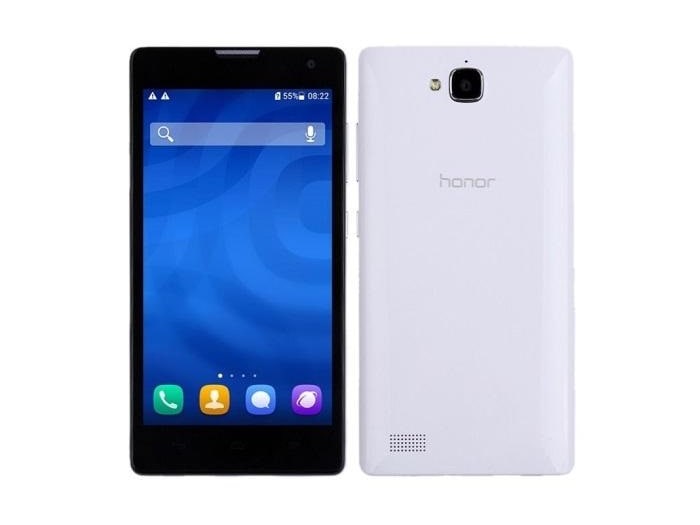 <a href="http://gadgets.ndtv.com/huawei-honor-3c-1597">Huawei Honor 3C</a> comes with a 5-inch (720x1280 pixels) HD LTPS display.

<br /> 

<a href="http://gadgets.ndtv.com/mobiles/news/huawei-honor-3c-with-5-inch-hd-display-now-available-at-rs-14999-535934"> Read more </a>