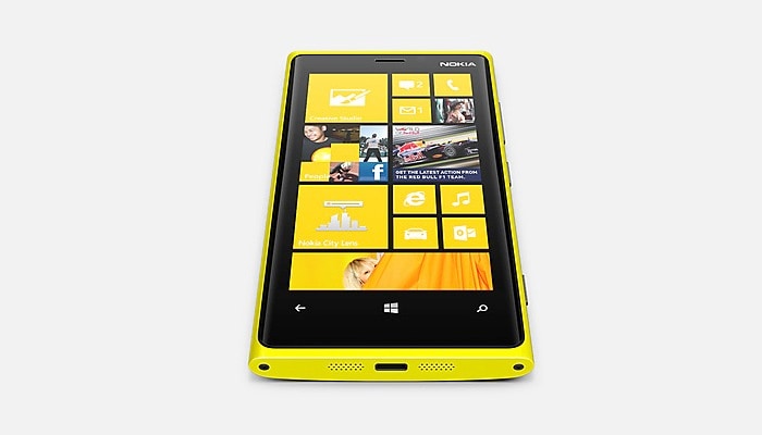 Nokia Lumia 920 will come with PureView technology and features an 8.7 megapixel sensor.