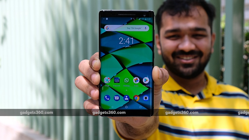 Nokia 8 Sirocco Gallery Images