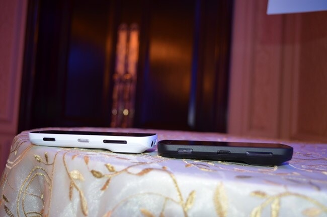 The device comes with a 1400mAh battery.