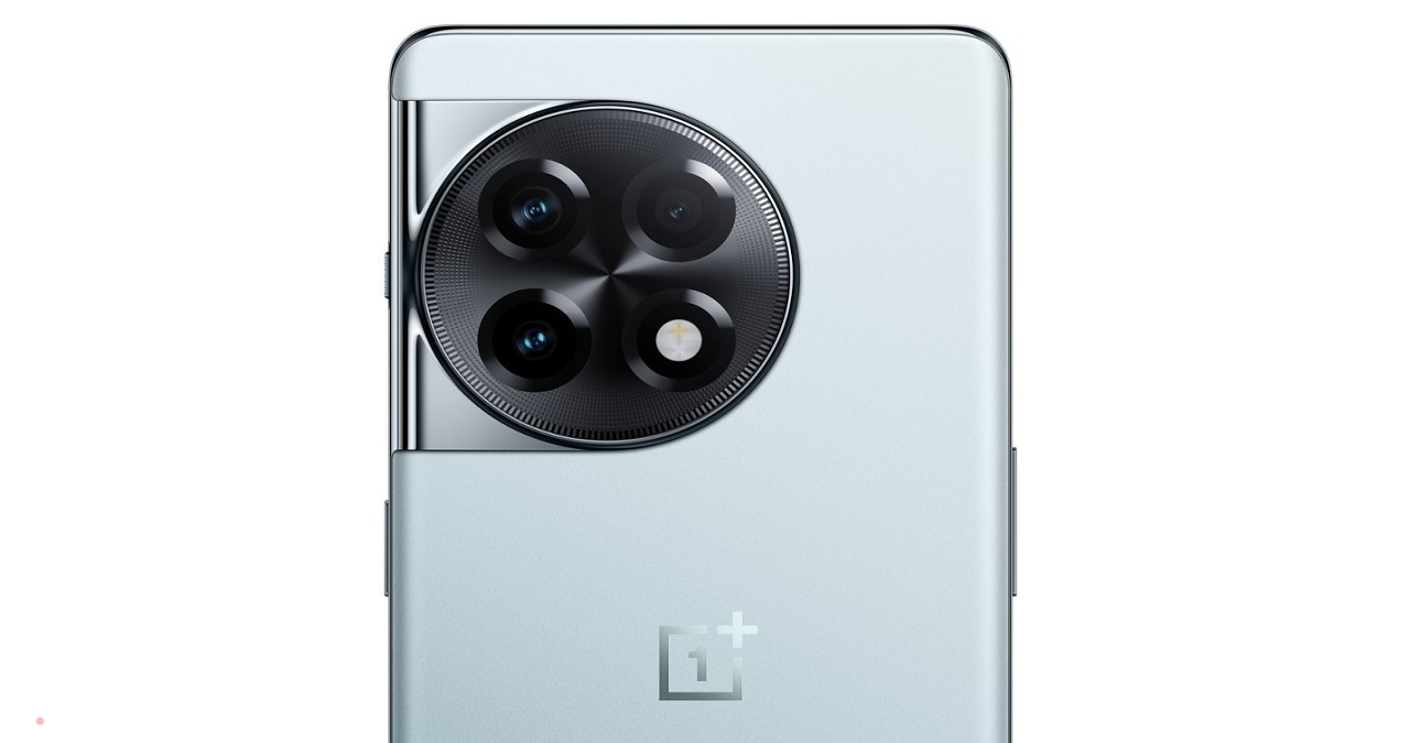 कीमत की बात की जाए तो OnePlus 11R 5G के 8GB RAM और 128GB स्टोरेज वेरिएंट की कीमत Amazon पर 39,999 रुपये है।