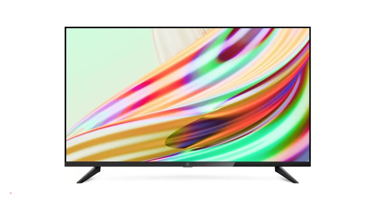OnePlus Y1 Smart TV में 40 इंच की फुल HD  डिस्प्ले दी गई है, जिसका रेजोल्यूशन 1920 x 1080 पिक्सल, आस्पेक्ट रेशियो 16:9 और रिफ्रेश रेट 60 Hz है।