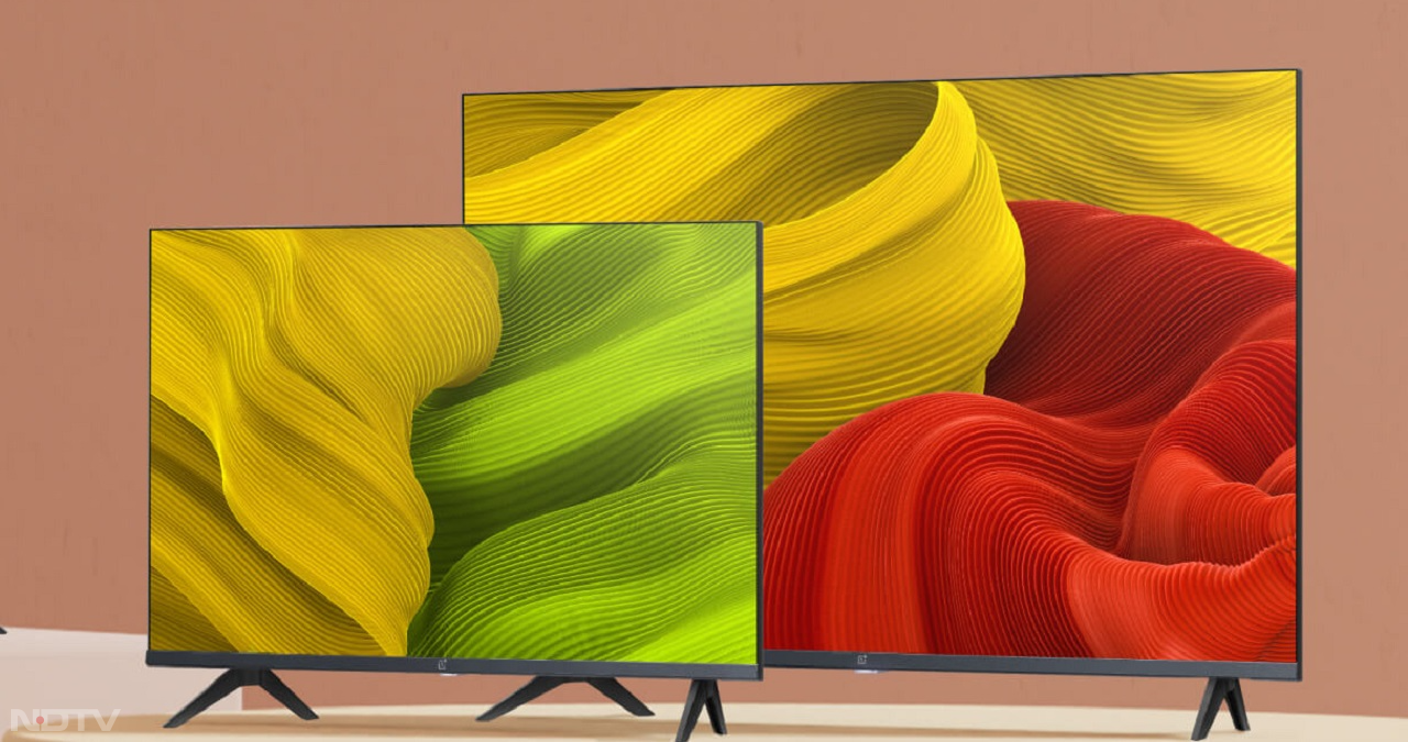डिस्प्ले की बात करें तो OnePlus Y1S 43 inch Smart TV में 43 इंच की फुल HD डिस्प्ले दी गई है, जिसका रेजोल्यूशन 1920 x 1080 पिक्सल और रिफ्रेश रेट 60 हर्ट्ज है।