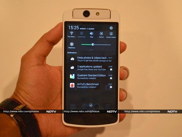 Running on Android 4.3 Jelly Bean operating system, the <a href="http://gadgets.ndtv.com/oppo-n1-mini-1641">Oppo N1 Mini</a> also flaunts its ColorOS 1.4 UI.