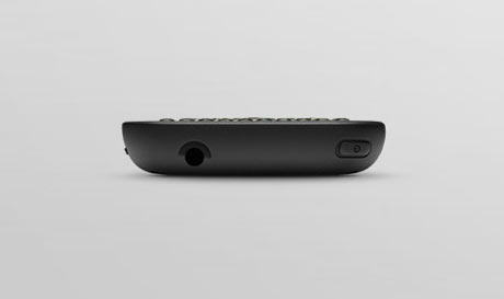 8GB of internal user storage (~7GB user available). USB mass storage mode. MicroUSB connector with USB 2.0 Hi-Speed.