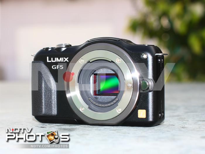 Panasonic Lumix DMC-GF5 is expected to address some of the issues that brought down the ratings of the DMC-GF3.