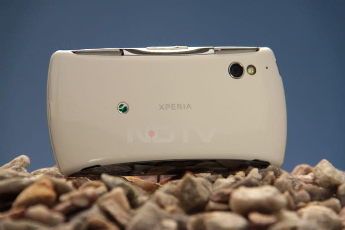 For clicking photos, the phone features a 5 mega-pixel auto-focus rear camera with flash and a front VGA camera for video calls. The rear camera takes above-average photos indoors and outdoors. But, it does not record HD video. With a device that features a 1Ghz Snapdragon processor and an Adreno 205 GPU, we expected 720p video recording. (Photo:Dr. Sanjay Nigam)
