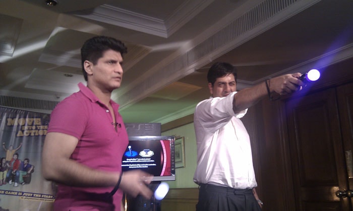 Gadget Guru's Rajiv Makhni and Vikram Chandra put the PlayStation Move to the test. [PHOTO: Sameer Mitha]