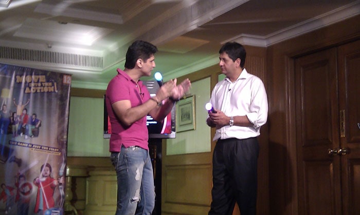 The Gadget Gurus debate on which is the best motion gaming system, The Move, Kinect or the Wii. [PHOTO: Sameer Mitha]