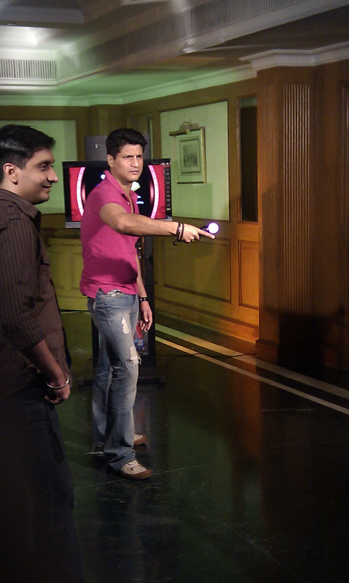 Gadget Guru grooves with the PlayStation Move! (Images) Gadgets 360