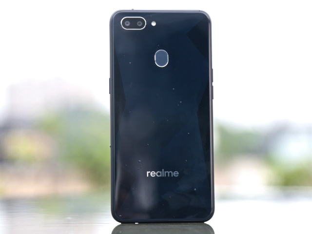 Realme 2