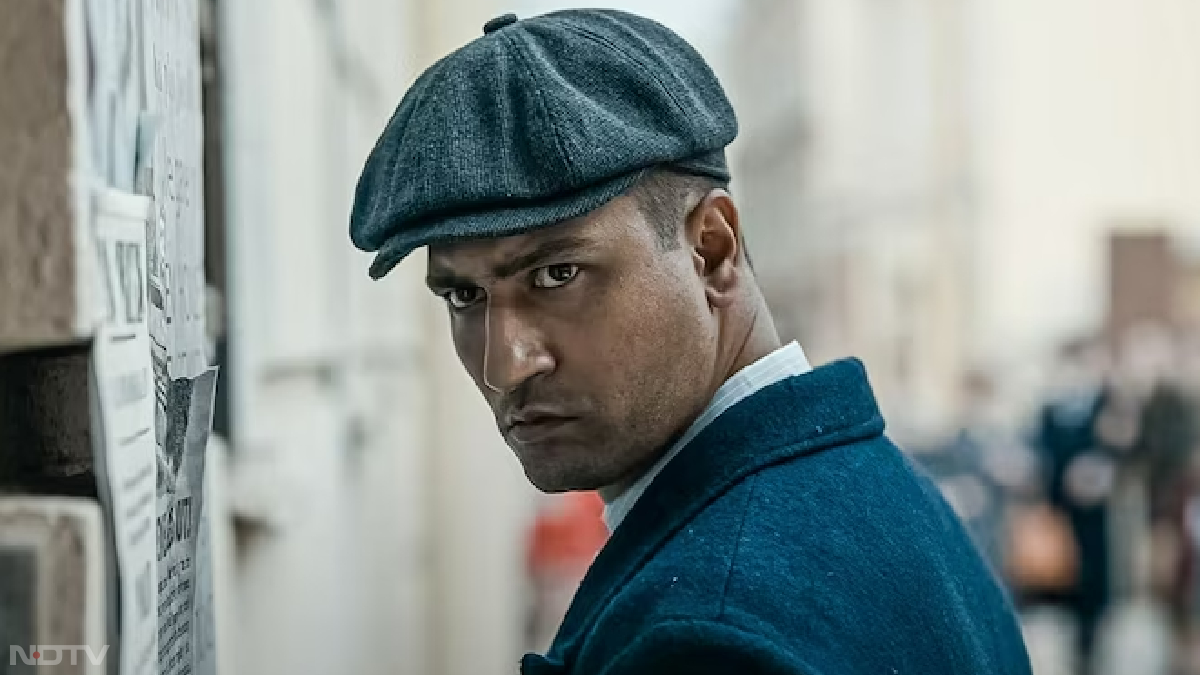 सरदार उधम को बेस्‍ट हिंदी फ‍िल्‍म का नेशनल अवॉर्ड दिया जा रहा है। फ‍िल्‍म का निर्देशन किया था शूजीत सरकार ने। विक्की कौशल ने इस फ‍िल्‍म में सरदार उधम का किरदार निभाया था, जिन्‍हें देश स्वतंत्रता सेनानी उधम सिंह के तौर पर जानता है। इस फ‍िल्‍म को Amazon Prime Video पर देखा जा सकता है।