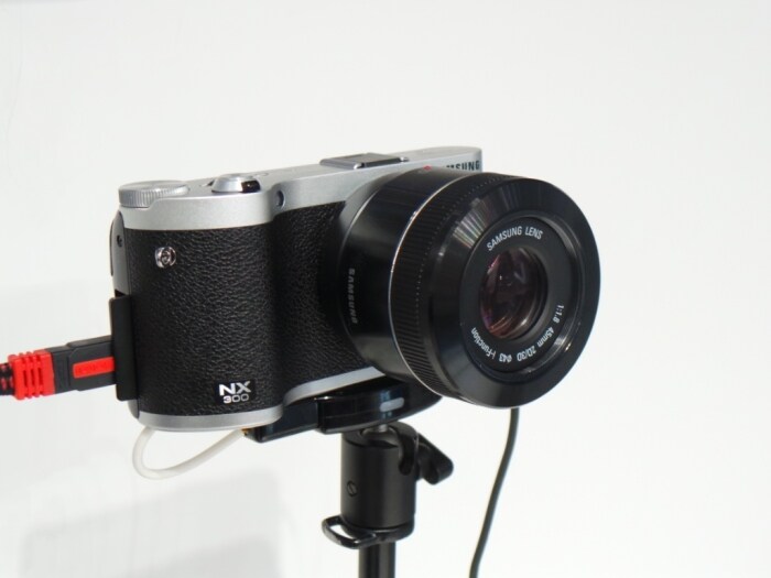 World's first Dual Dimension 2D/3D interchangeable lens camera.(Image credit: Rajiv Makhni)