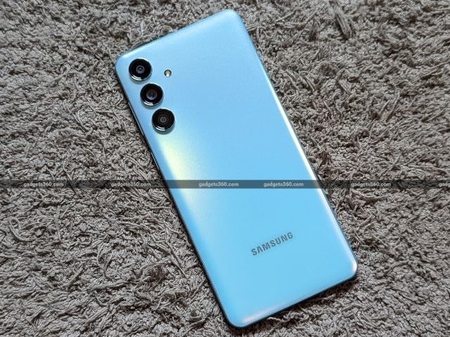 Samsung Galaxy M55 5G With Triple Rear Cameras Debuts in India: First Look Samsung Galaxy M55 5G With Triple Rear Cameras Debuts in India: First Look