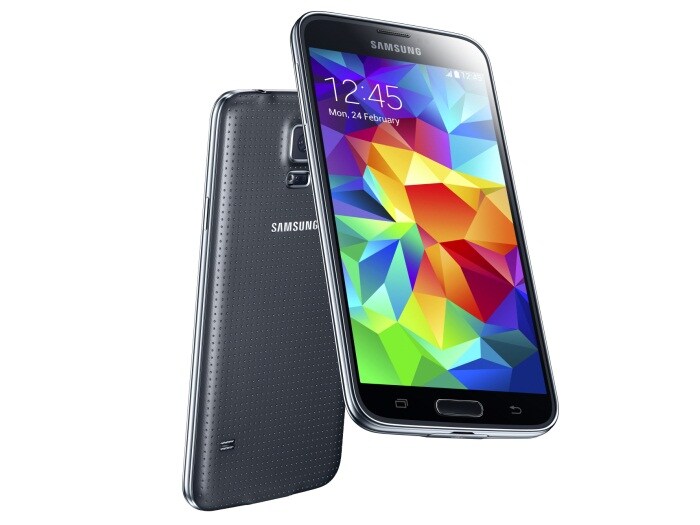 The <a href="http://gadgets.ndtv.com/samsung-galaxy-s5-1323">Samsung Galaxy S5</a> is water and dust resistant.