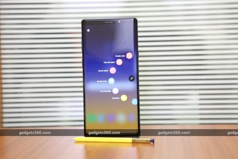 Samsung Galaxy Note 9 Gets an Update to Stop Users From Accidentally Activating Bixby