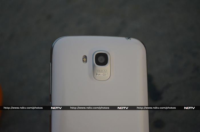 The device sports a 13-megapixel rear camera.