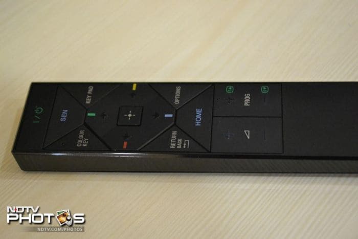 Sony also bundles another remote control with a built-in NFC, which uses the One Touch Connect feature supported by W700 series to share data between the phone and the TV.