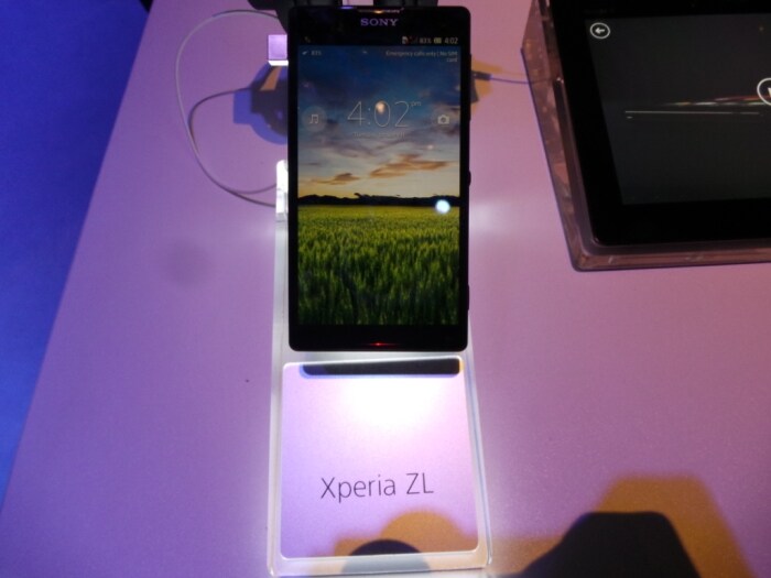 Sony Xperia ZL - Xperia ZL can take sharp photos and videos both in lowlight and strongly backlit conditions.(Image credit: Rajiv Makhni)